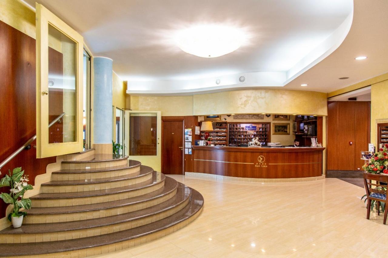 Hotel San Luca Battipaglia Esterno foto